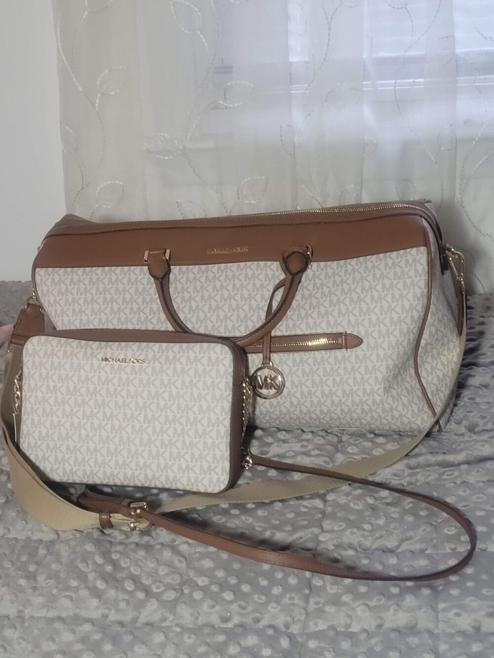 ✨ NWT MICHAEL KORS LUXURY TRAVEL SET ✨